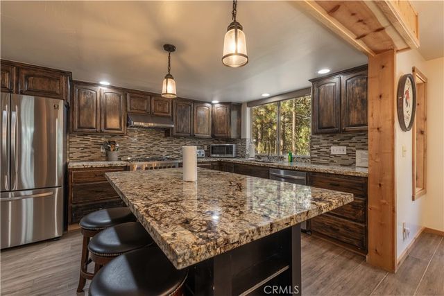 42518 Gold Rush Drive, Big Bear Lake, CA 92315