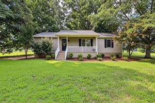 3249 Winters Rd, Cedar Hill, TN 37032