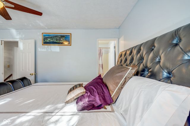 5850 Brobeck Lane, Indianapolis, IN 46254