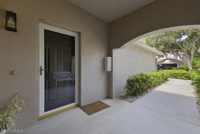 7122 Blue Juniper CT 202, Naples, FL 34109