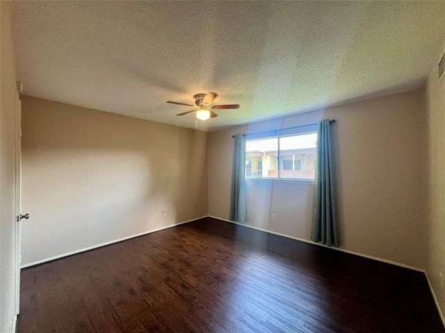 7714 Renwick Drive K107, Houston, TX 77081