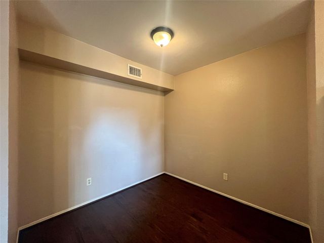7714 Renwick Drive K107, Houston, TX 77081