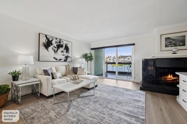 18 Cape Hatteras Court, Redwood City, CA 94065