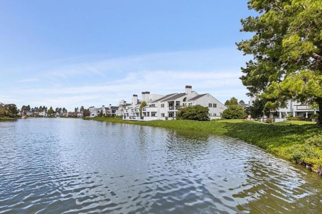 18 Cape Hatteras Court, Redwood City, CA 94065