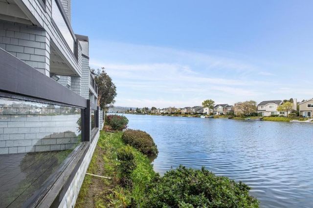 18 Cape Hatteras Court, Redwood City, CA 94065