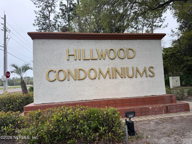 1102 WOOD HILL Place 1102, Jacksonville, FL 32256