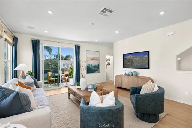 641 E Mission Boulevard, Pomona, CA 91766