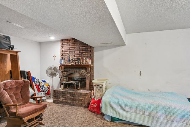 5205 SE 8th Street, Des Moines, IA 50315