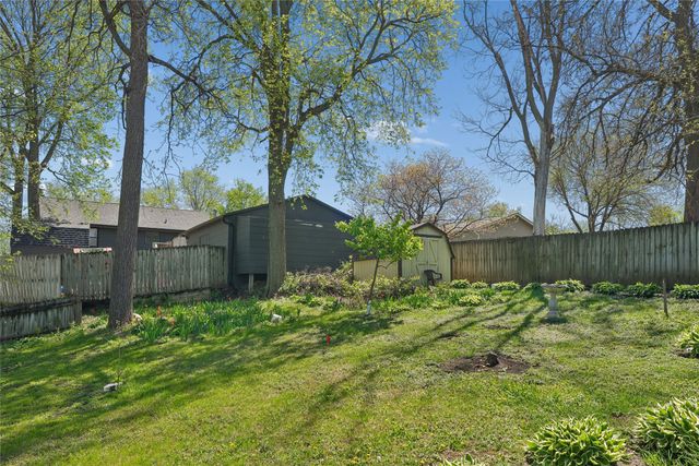 5205 SE 8th Street, Des Moines, IA 50315