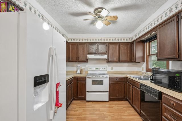 5205 SE 8th Street, Des Moines, IA 50315