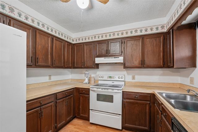 5205 SE 8th Street, Des Moines, IA 50315