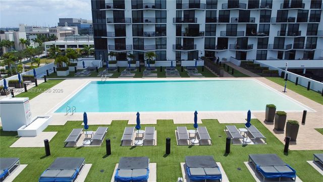 5300 Paseo Boulevard 1807, Doral, FL 33166