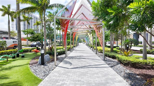 5300 Paseo Boulevard 1807, Doral, FL 33166