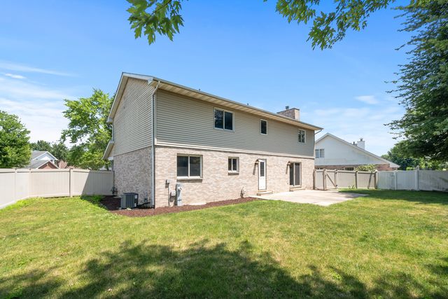 1109 Kerry Lane, Joliet, IL 60431