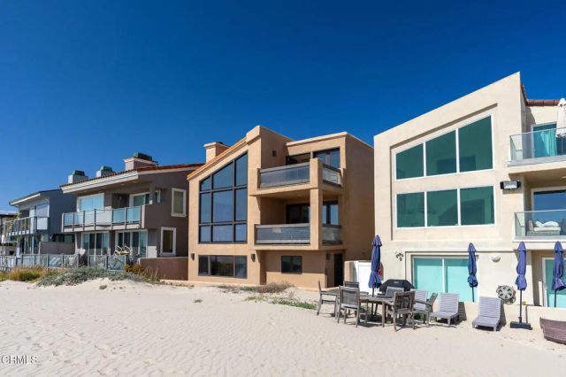 3265 Ocean Drive, Oxnard, CA 93035