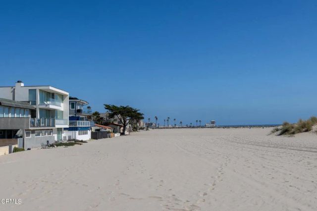 3265 Ocean Drive, Oxnard, CA 93035