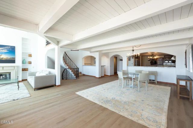 3265 Ocean Drive, Oxnard, CA 93035