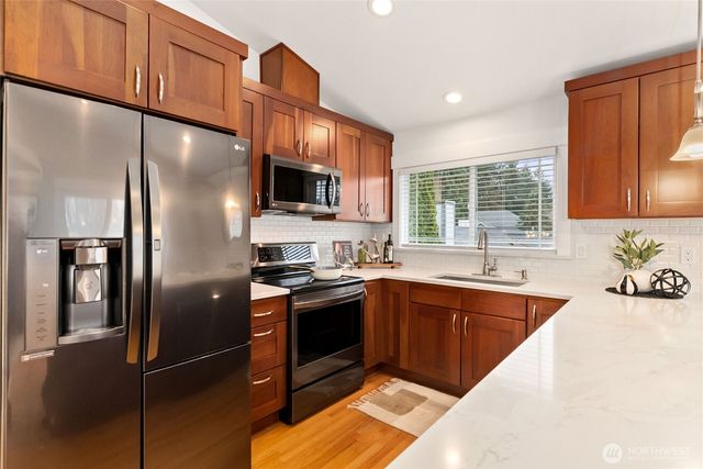 3231 S 299th Street, Auburn, WA 98001