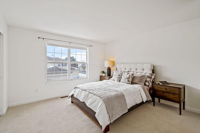 5354 Coral Berry Drive, 79C, Columbus, OH 43235