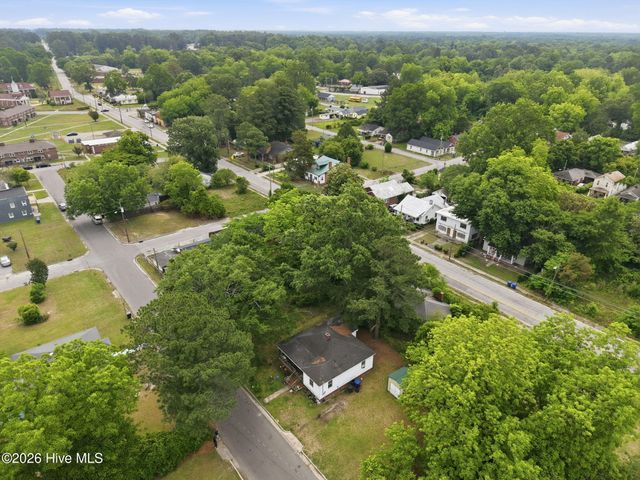 621 Harvey Street, Kinston, NC 28501