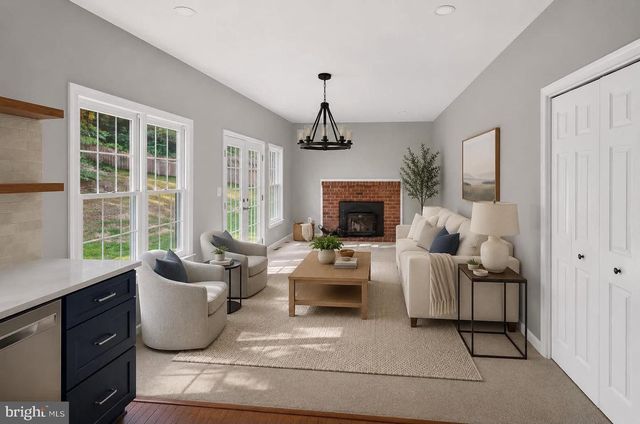 14903 CHELSEA CIR, Mount Airy, MD 21771