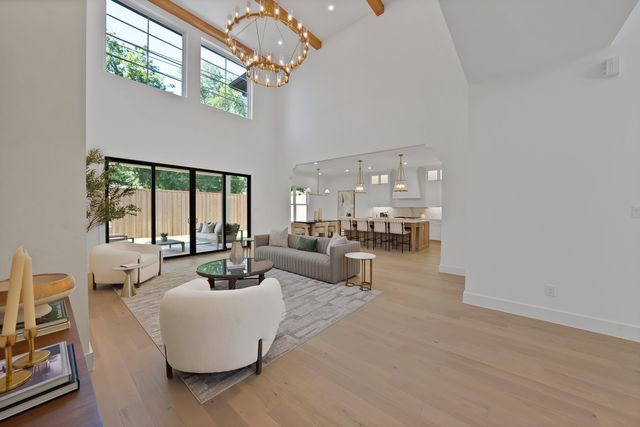 3724 Highgrove Drive, Dallas, TX 75220