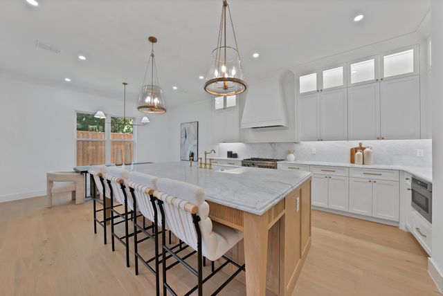 3724 Highgrove Drive, Dallas, TX 75220