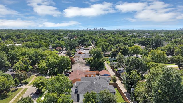 3724 Highgrove Drive, Dallas, TX 75220