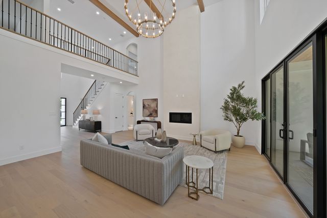 3724 Highgrove Drive, Dallas, TX 75220