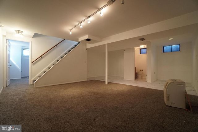 8602 CHAPEL VIEW RD, Ellicott City, MD 21043