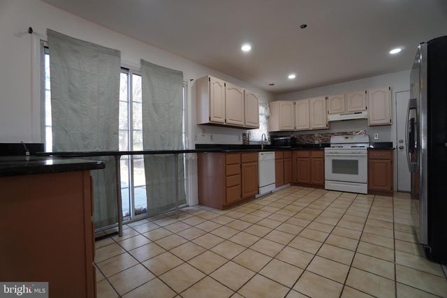 8602 CHAPEL VIEW RD, Ellicott City, MD 21043