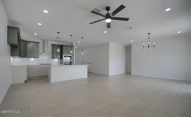13913 MADERO Drive, El Paso, TX 79928