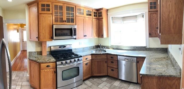 130 Davis 1, Quincy, MA 02170