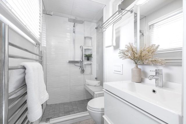 68 Highland Ave, Watertown, MA 02472