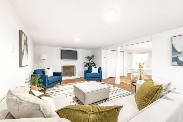 68 Highland Ave, Watertown, MA 02472