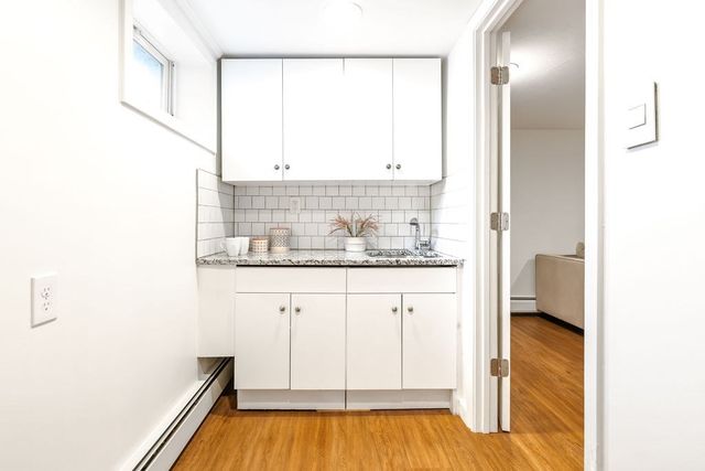 68 Highland Ave, Watertown, MA 02472