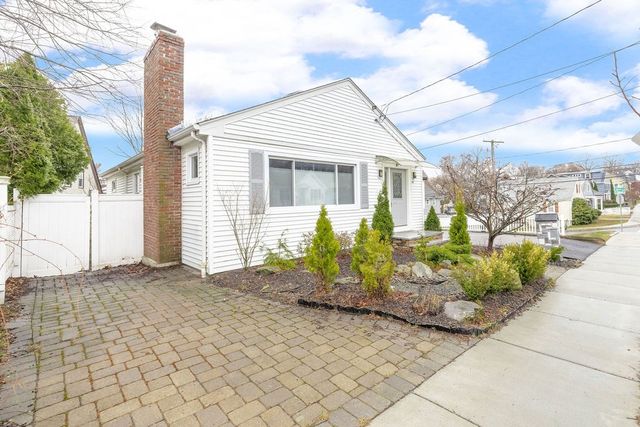 68 Highland Ave, Watertown, MA 02472