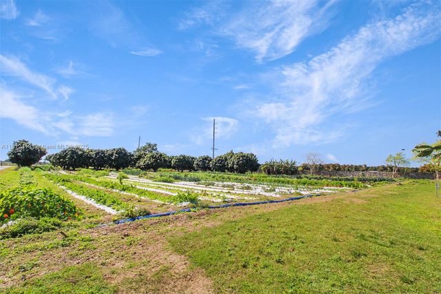 19051 SW 147th Ave, Miami, FL 33187