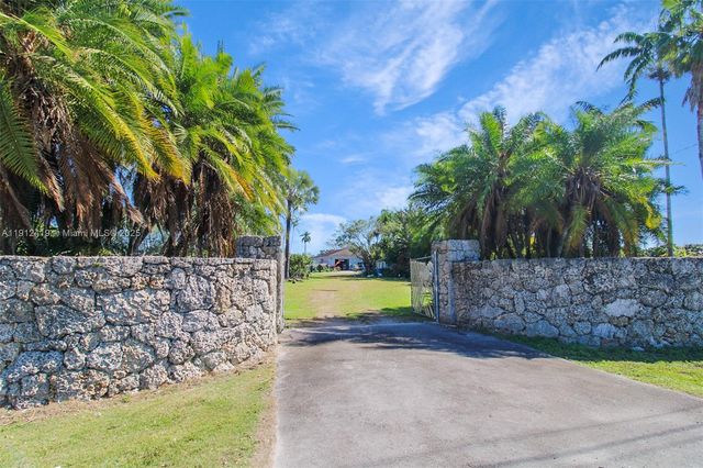 19051 SW 147th Ave, Miami, FL 33187