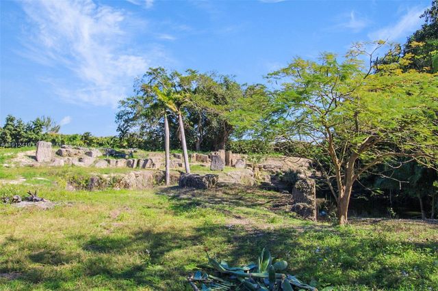 19051 SW 147th Ave, Miami, FL 33187