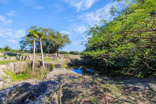 19051 SW 147th Ave, Miami, FL 33187