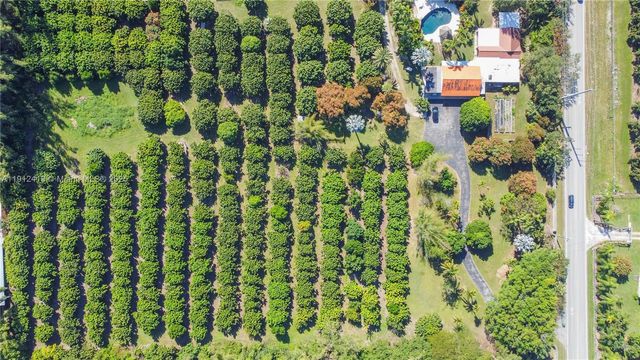 19051 SW 147th Ave, Miami, FL 33187