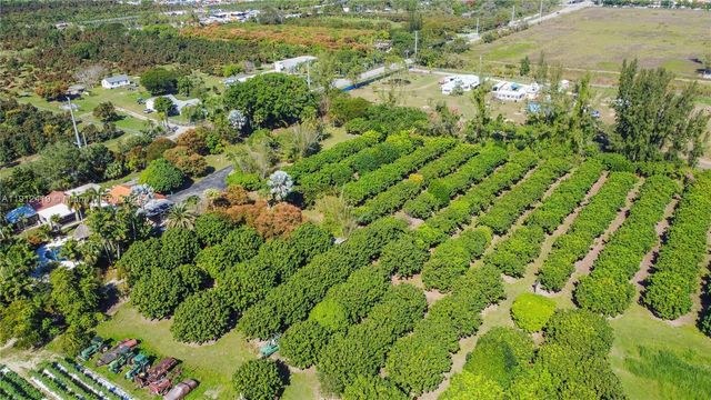 19051 SW 147th Ave, Miami, FL 33187