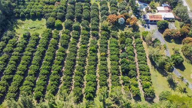 19051 SW 147th Ave, Miami, FL 33187