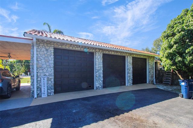 19051 SW 147th Ave, Miami, FL 33187