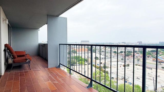 7039 San Pedro Ave Apt 1005, San Antonio, TX 78216