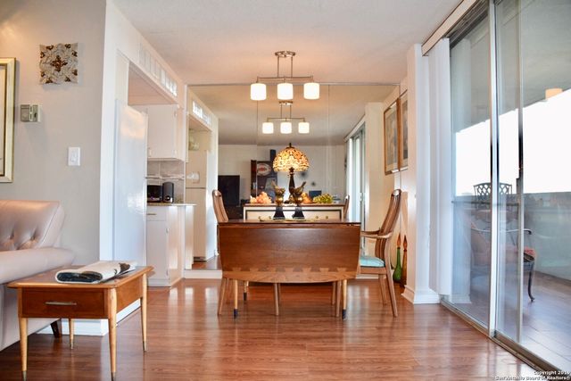 7039 San Pedro Ave Apt 1005, San Antonio, TX 78216
