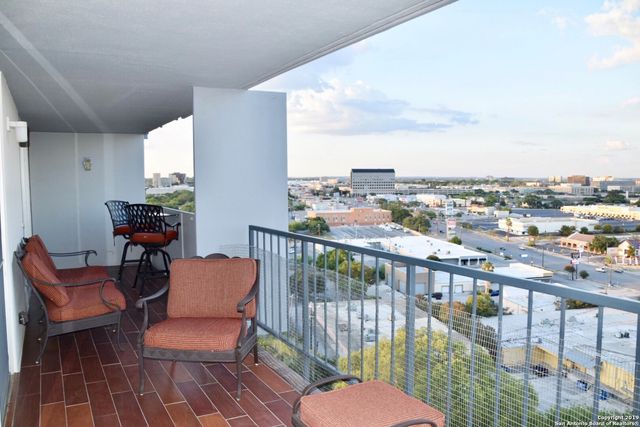 7039 San Pedro Ave Apt 1005, San Antonio, TX 78216