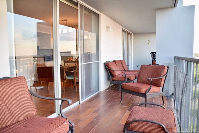 7039 San Pedro Ave Apt 1005, San Antonio, TX 78216