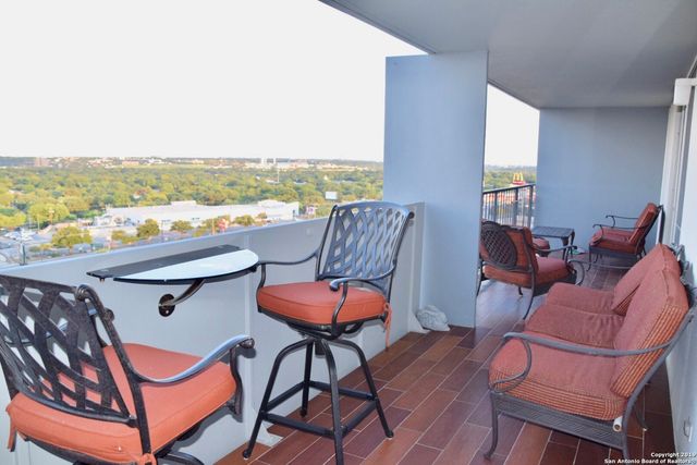 7039 San Pedro Ave Apt 1005, San Antonio, TX 78216